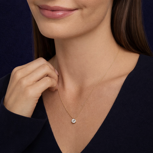 Glorion Aurelia – Bezel Diamond Pendant