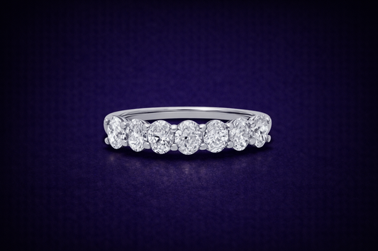 Glorion Septima – Oval Anniversary Ring